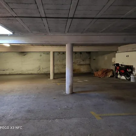 Coup De Coeur 3 Etoiles Terrasse Parking Wifi A 70 M Des Thermes דירה